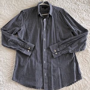 Banana Republic Navy & White Checked button down  Large like new